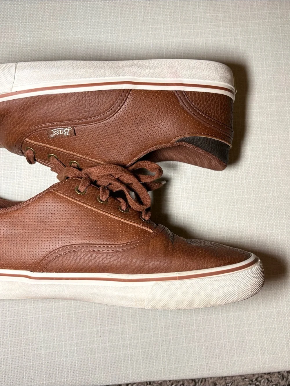 Bass Men's Brown Leather Sneakers Size 8.5 | Casual Lace-Up Comfort Shoes